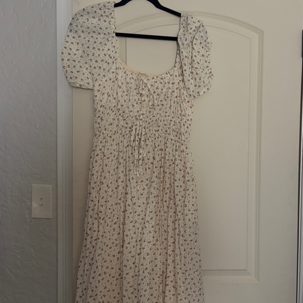 Cream Floral Maxi Dress
